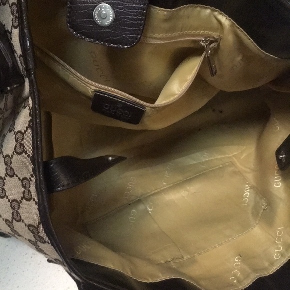 Authentic Gucci 👜🔥 - Picture 4 of 6